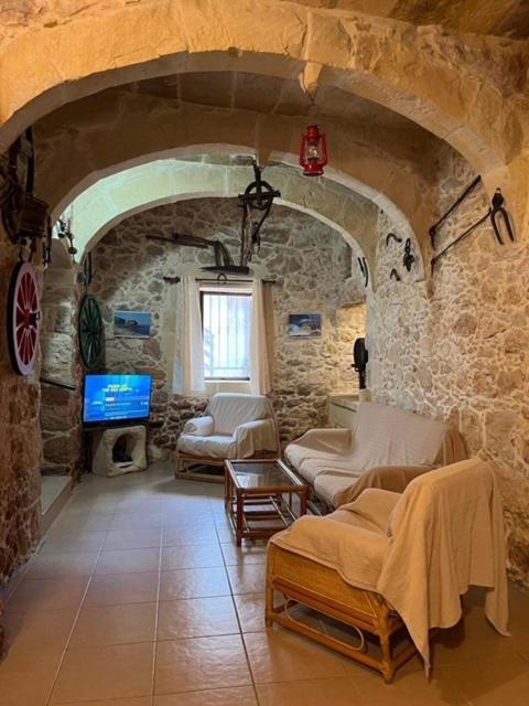 Brooklyn Farmhouse Zebbug  Exterior foto