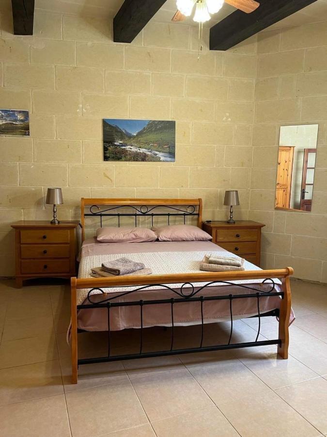 Brooklyn Farmhouse Zebbug  Exterior foto